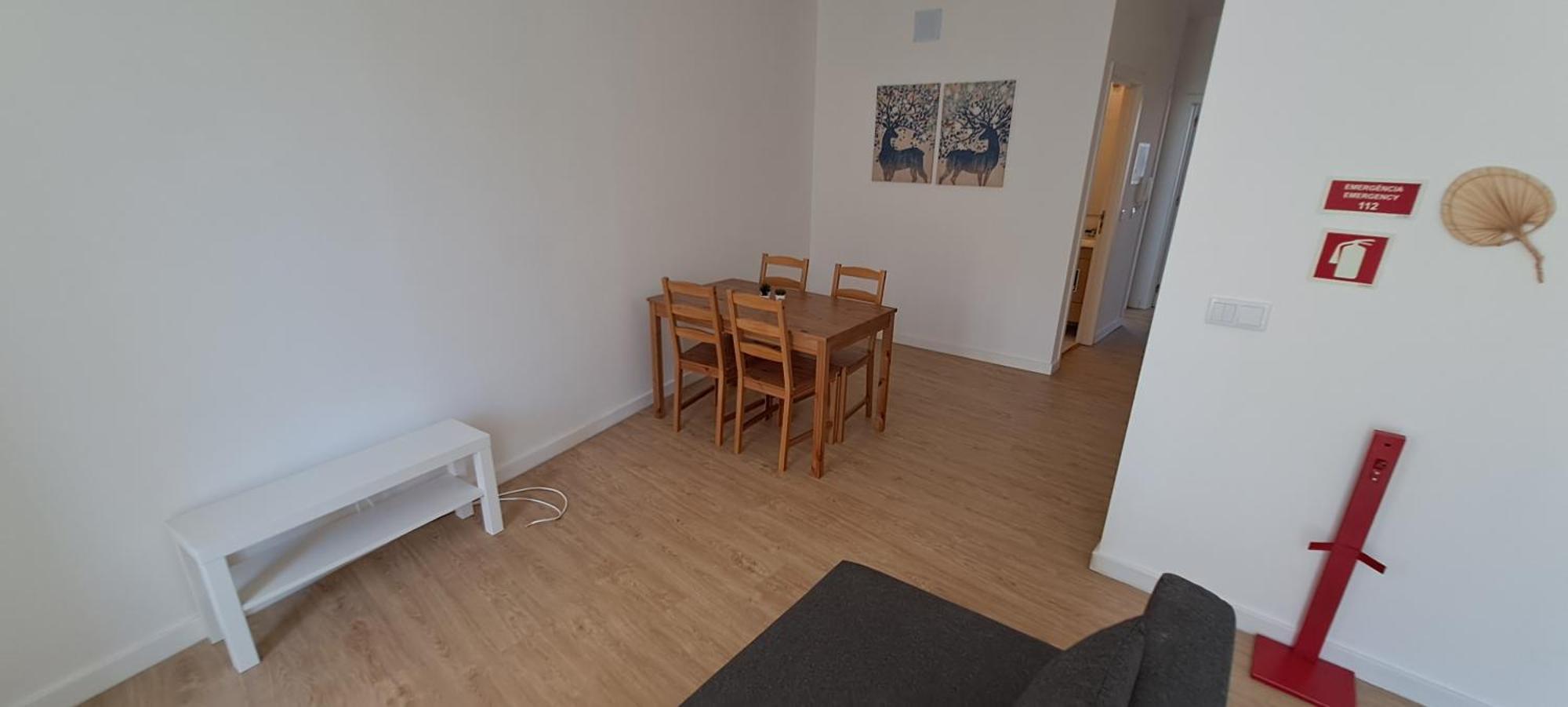 Serafina 2nd Floor 2br With Swimingpool